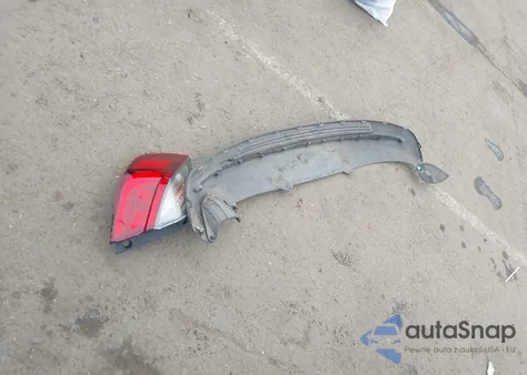 2019 Honda Insight Ex z USA, uszkodzony, nr VIN 19XZE4F54KE021334